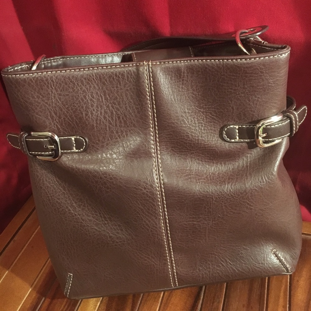 Tommy Hilfiger leather purse